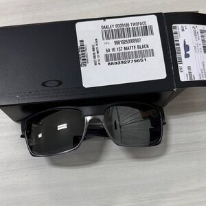 Oakley Twoface oo9189 Sunglasses